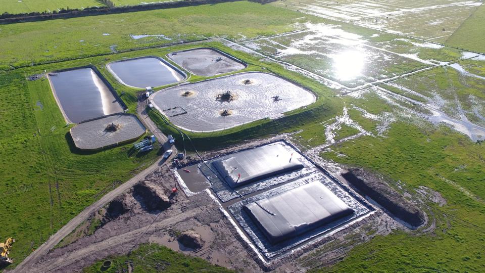 wastewater-pond-desludging-geotube-case study-img1